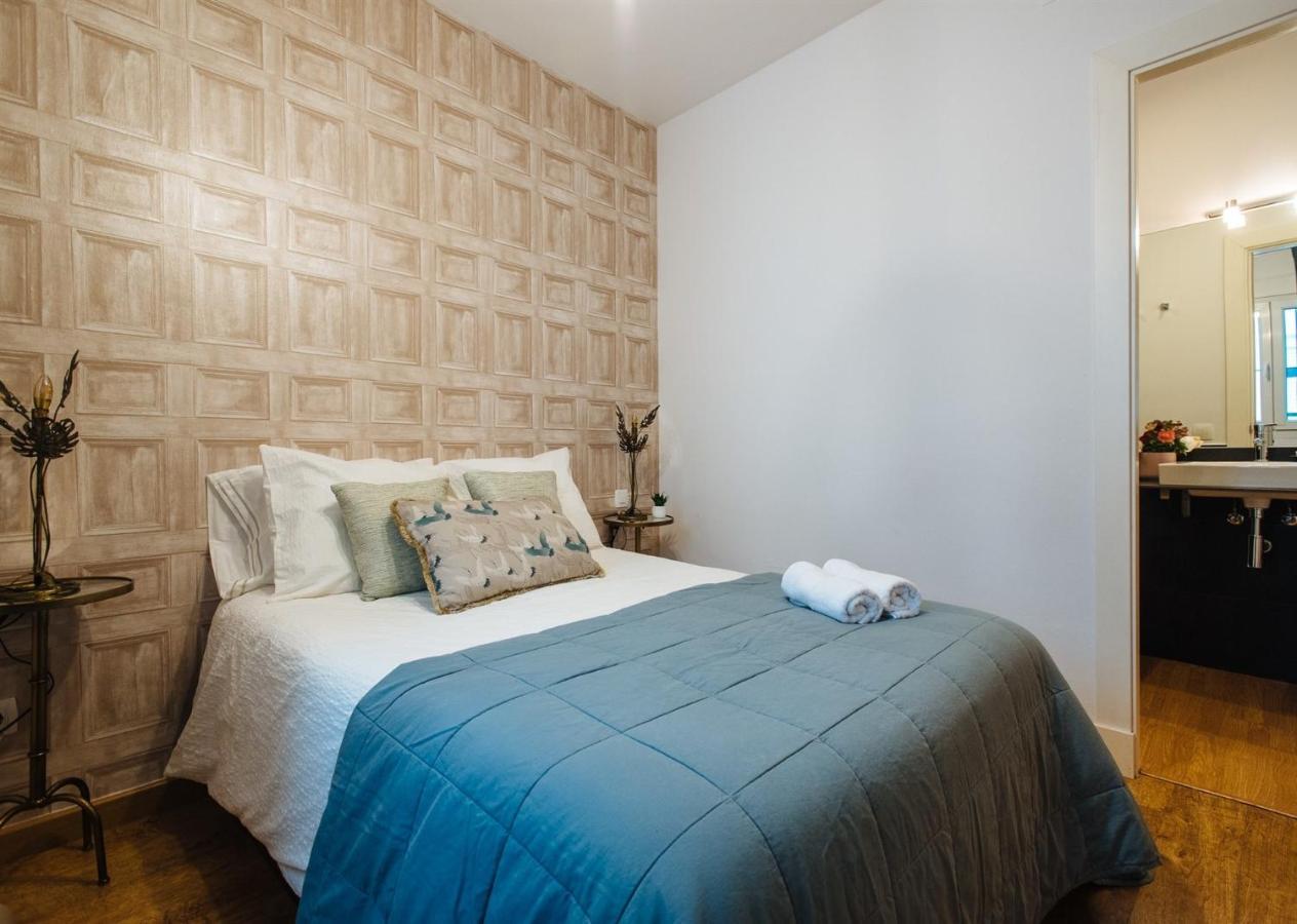 Feijoo Suite Apartment Севиля Екстериор снимка